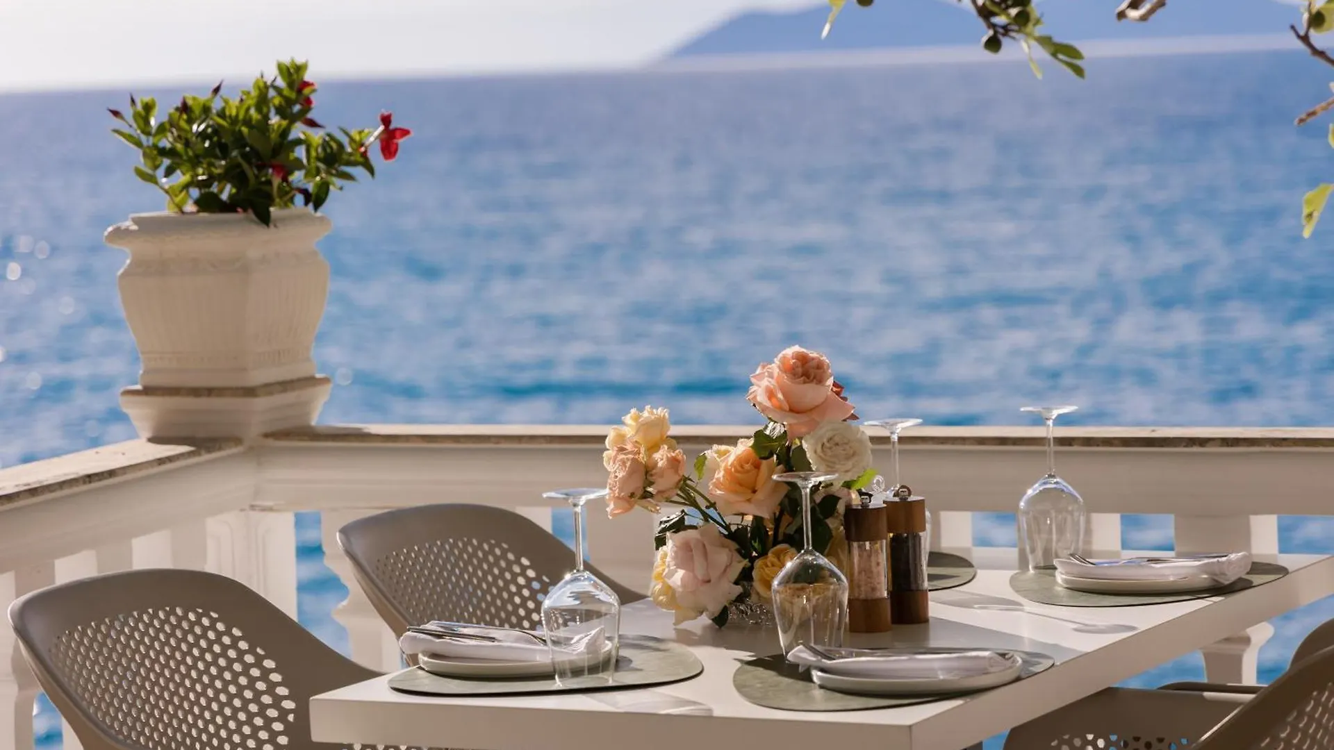 Hotel Liro - Adults Only Radhime 4*,  Albania