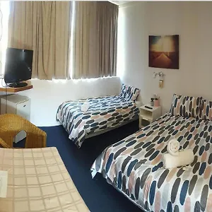 Hotel The Club ***