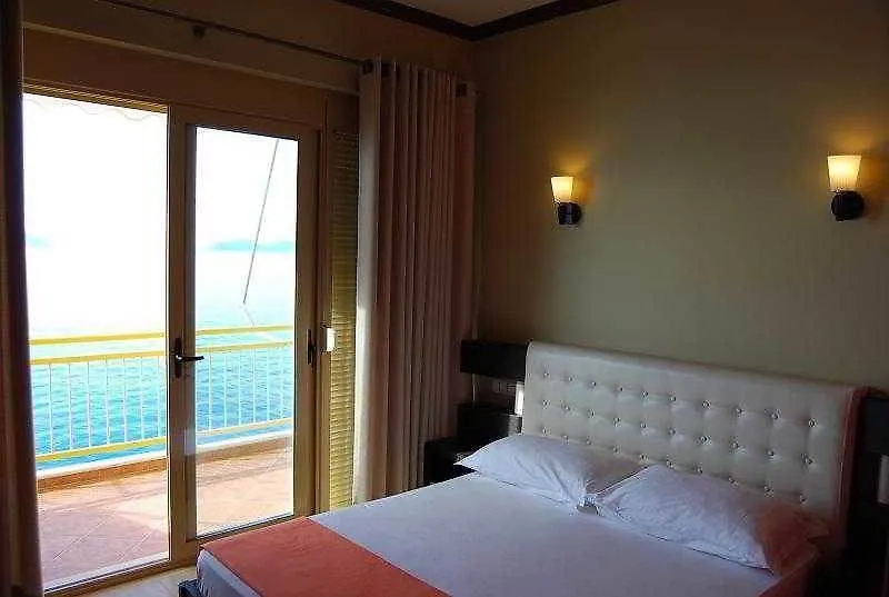Hotel Liro - Adults Only Radhime 4*,